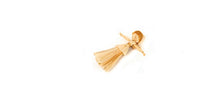 Corn Husks, Corn Husks can be used for Tamales as well as Arts and Craft Projects.